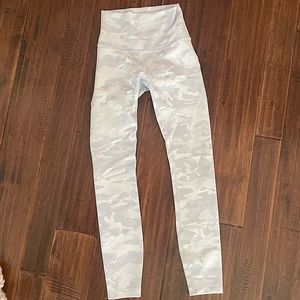Lululemon leggings